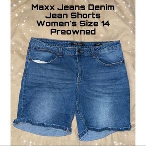 Maxx Jeans Denim Jean Shorts Size 14 Women’s Blue